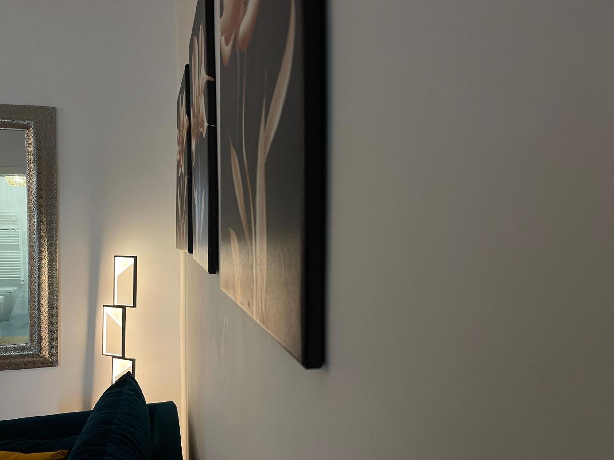 Lombardo'S Family - Free Private Parking 700M From The Station! Apartment Специя Екстериор снимка