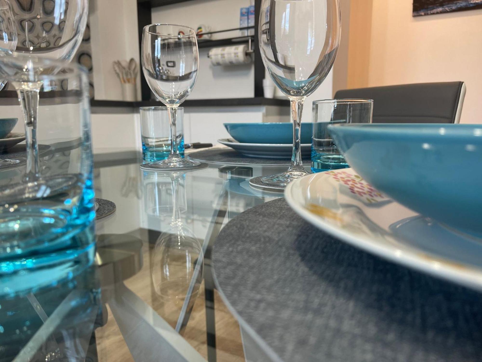 Lombardo'S Family - Free Private Parking 700M From The Station! Apartment Специя Екстериор снимка